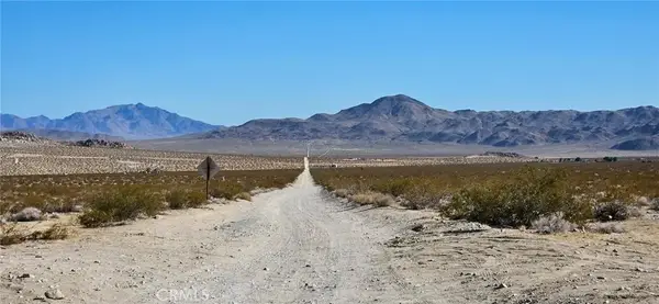 800 Green Rock Mine Rd. Near, Lucerne Valley, CA 92356