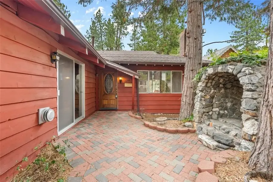 1056 Lark, Wrightwood, CA 92397 - #2