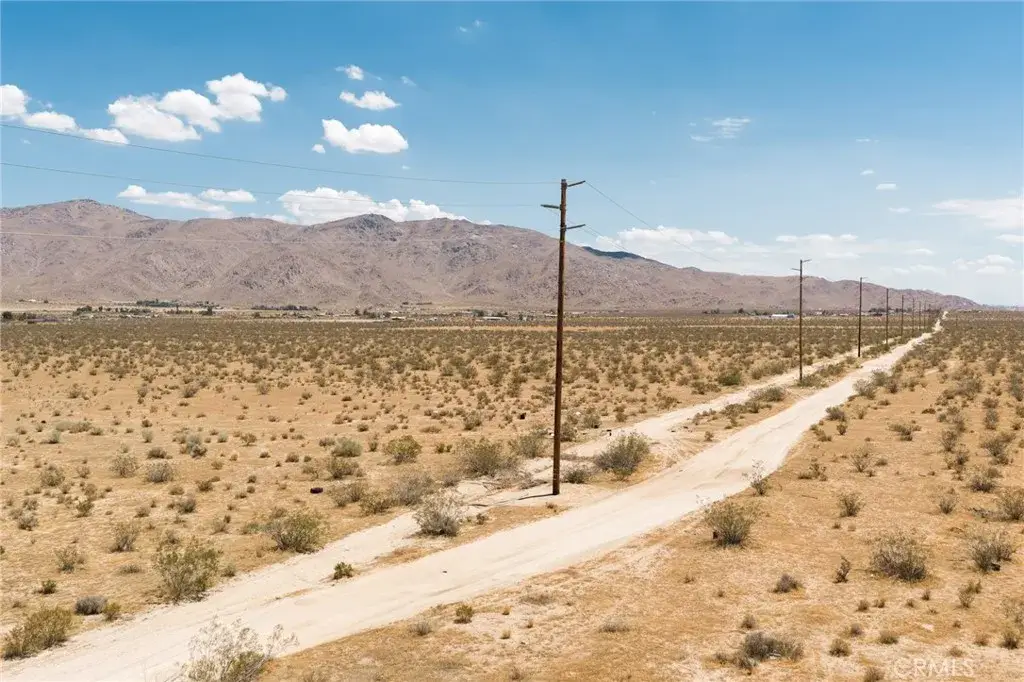 0 Del Oro, Apple Valley, CA 92308 - #1