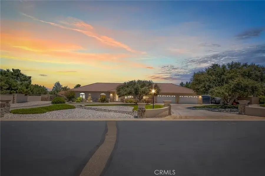 6955 Oak View Court, Oak Hills, CA 92344 - #2