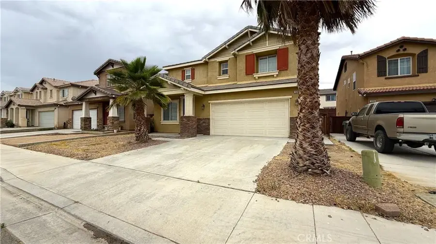 10258 Susan, Hesperia, CA 92345 - #2