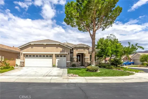 10041 El Dorado, Apple Valley, CA 92308