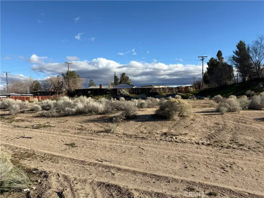 0 La Paz, Victorville, CA 92395 - #1