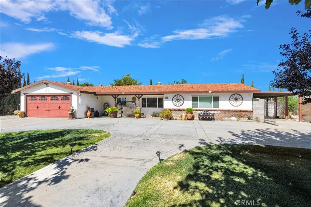 9906 Lincoln Avenue, Hesperia, CA 92345 - #1