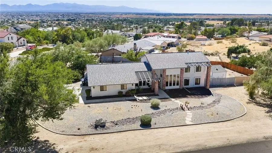19403 Oneida Court, Apple Valley, CA 92307 - #2