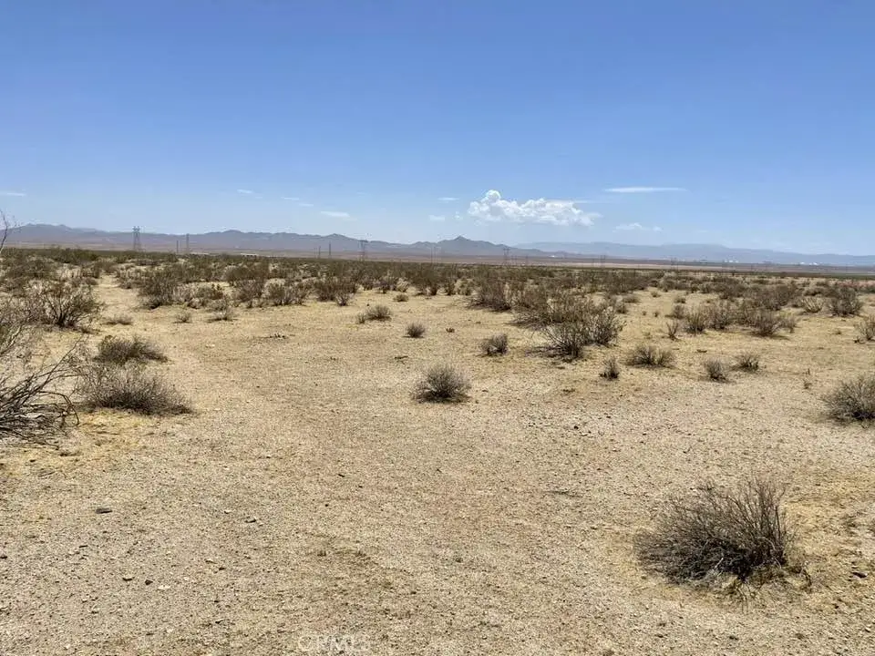 0 Crestview Dr. 046042201, Adelanto, CA 92301 - #1