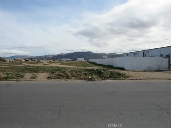 0 Pioneer, Apple Valley, CA 92307