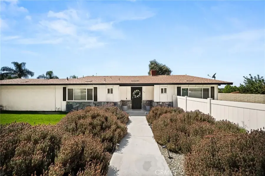 257 W 59th, San Bernardino, CA 92407 - #2