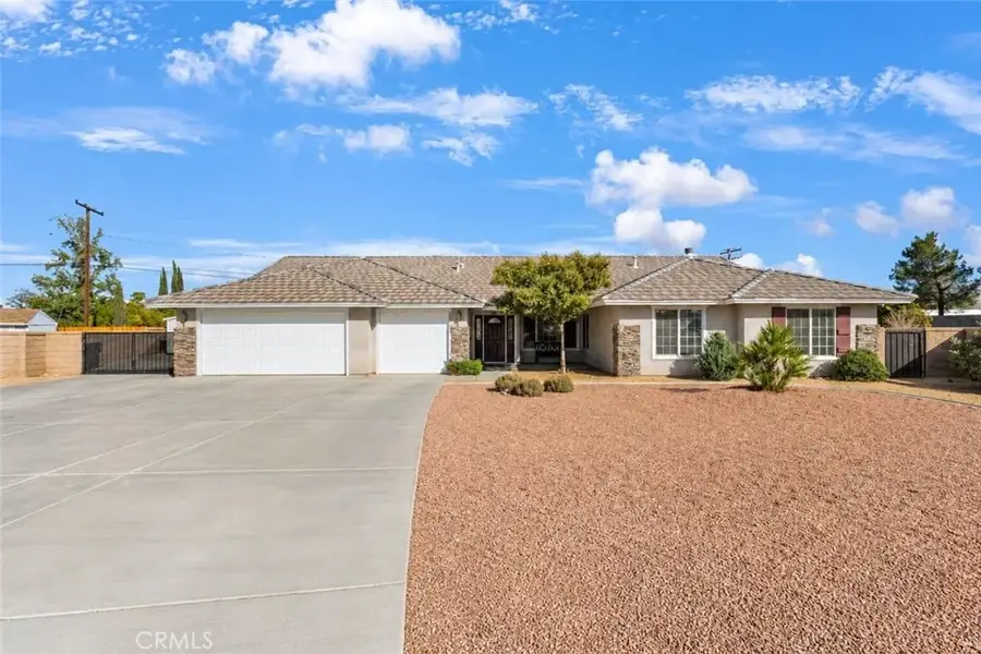 20463 Majestic Drive, Apple Valley, CA 92308 - #2