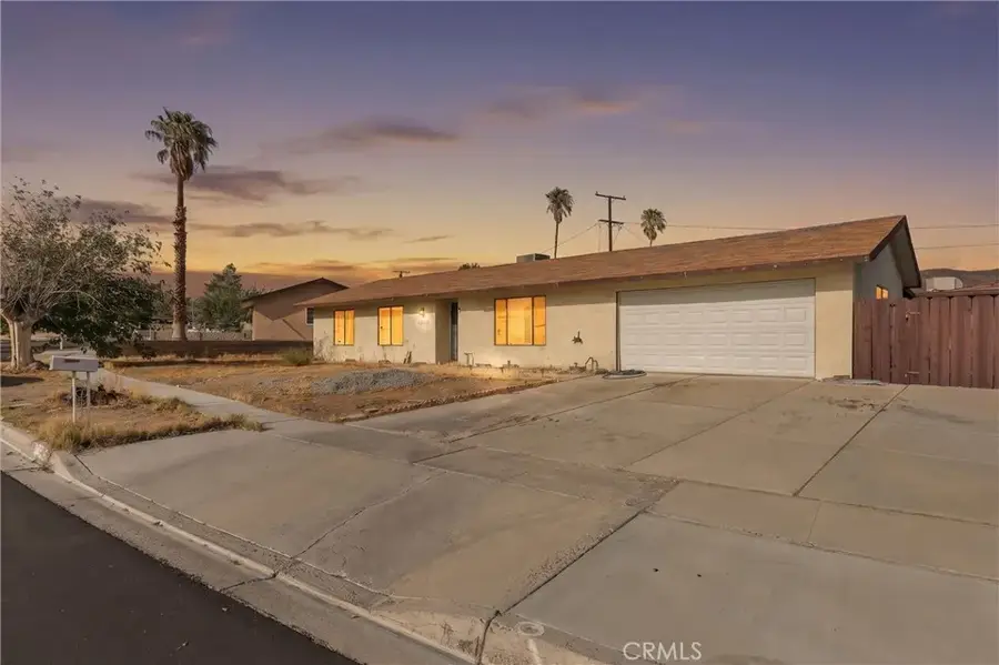 37111 Torres, Barstow, CA 92311 - #2