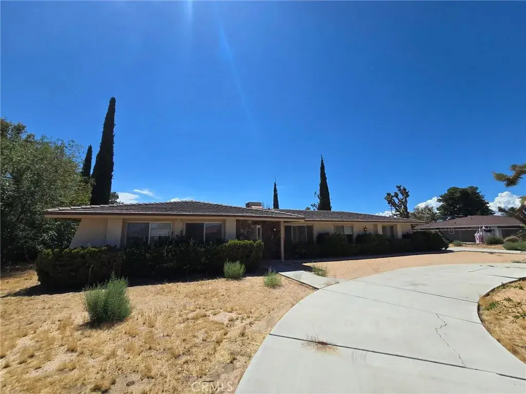 20239 Osseo, Apple Valley, CA 92308 - #1