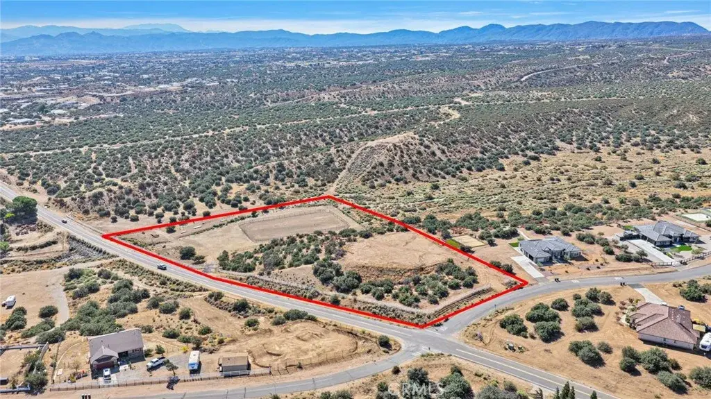 8089 Arrowhead, Phelan, CA 92371 - #1