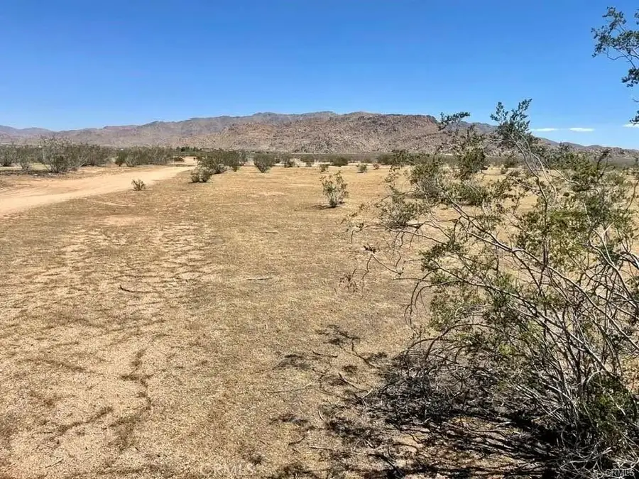 0 Joshua Rd. 043914124, Apple Valley, CA 92308 - #2