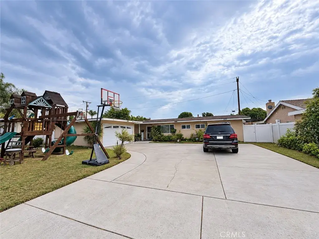 446 S Lowell, Covina, CA 91723 - #1