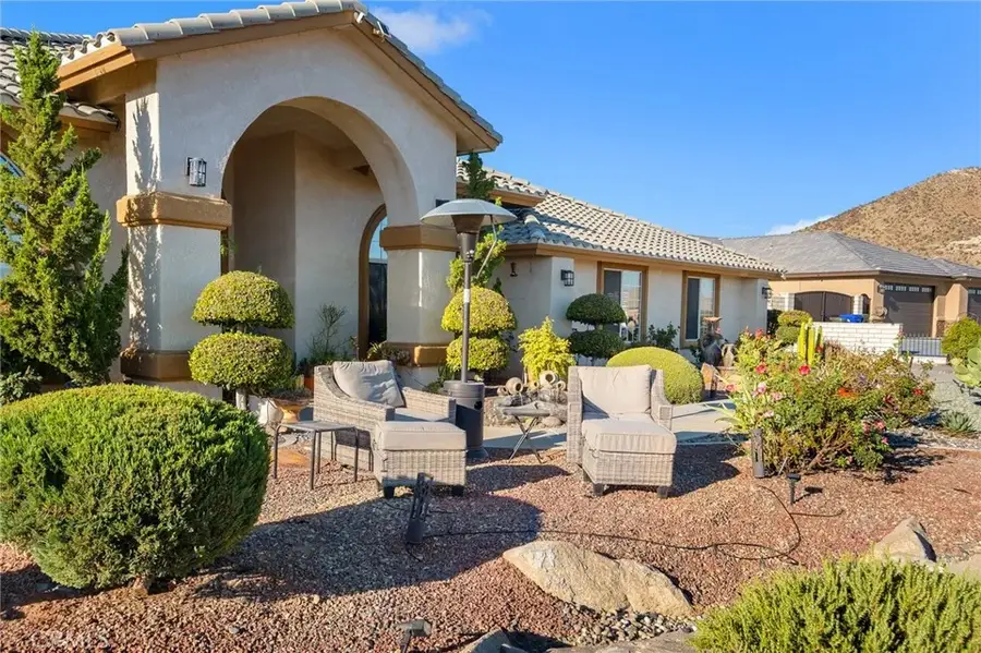17846 Ohna, Apple Valley, CA 92307 - #2