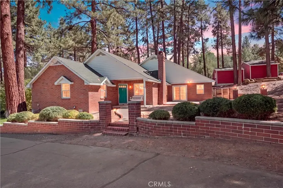 6013 Mill Road, Wrightwood, CA 92397 - #2