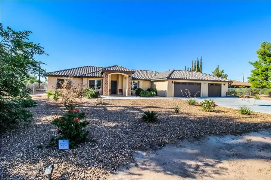 13922 Jicarilla Road, Apple Valley, CA 92307 - #2