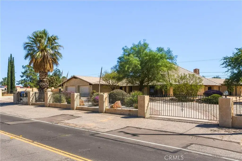 13009 Rincon, Apple Valley, CA 92308 - #1