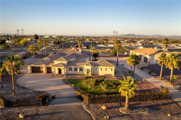12128 Whitehaven, Oak Hills, CA 92344