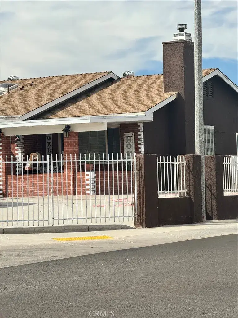 900 Chateau Way, Barstow, CA 92311 - #2
