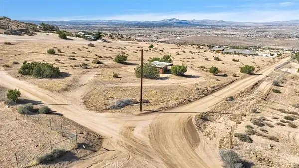 23766 Valley View, Apple Valley, CA 92308