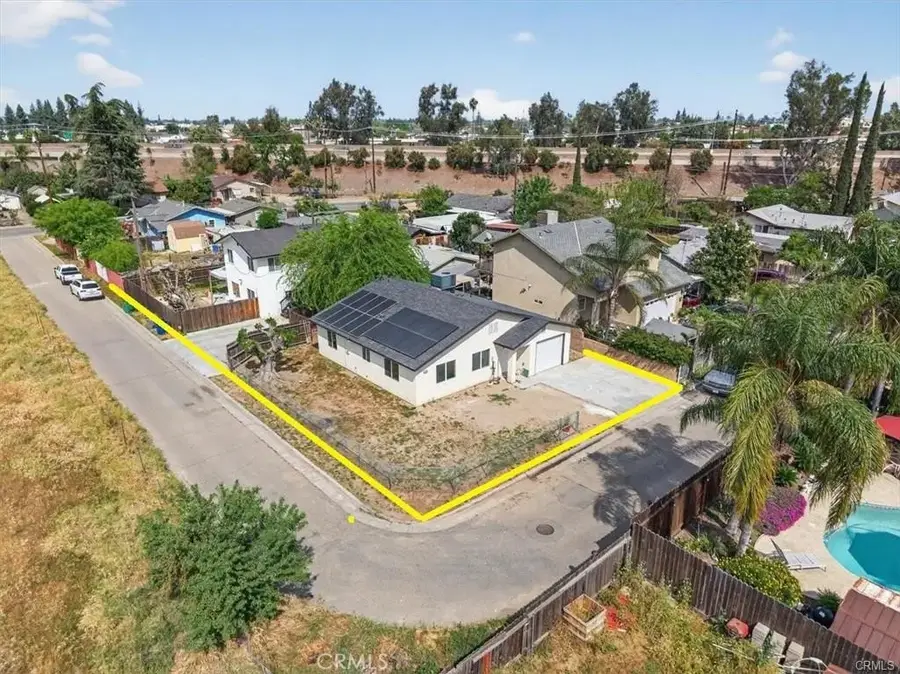 2546 Evergreen, Selma, CA 93662 - #3