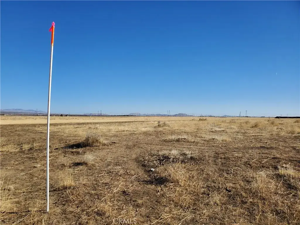 2 168th West, Lancaster, CA 93536 - #1