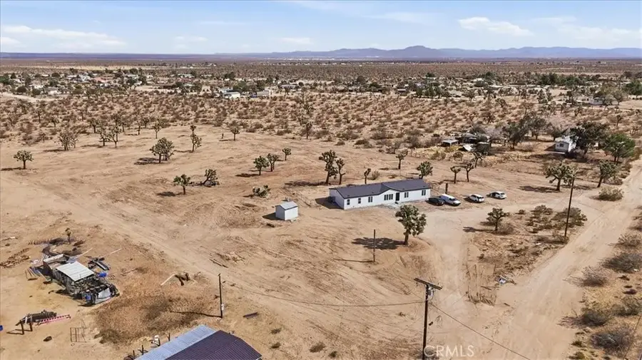 6288 Maricopa, Phelan, CA 92371 - #2