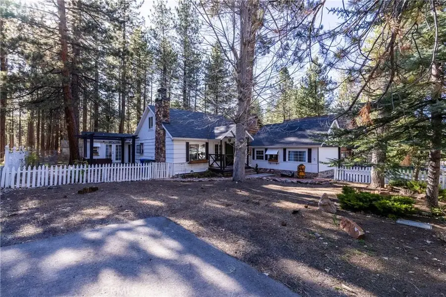 758 Elm Street, Big Bear Lake, CA 92315 - Image #2