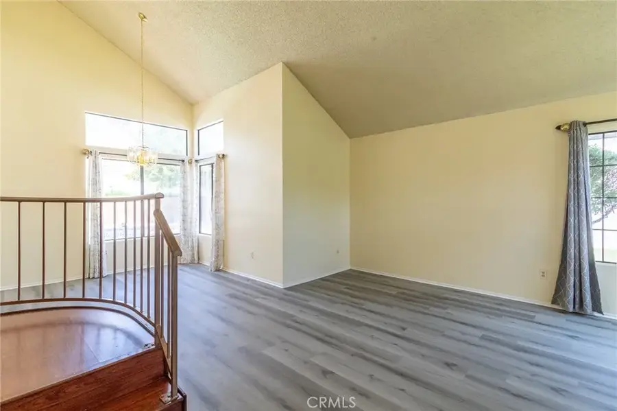 1573 E Brockton Avenue, Redlands, CA 92374 - Image #3