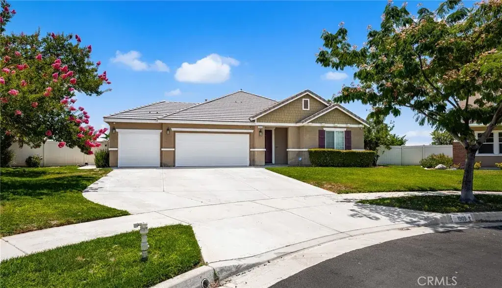 1909 Crystal Cove Court, Redlands, CA 92374 - Image #1