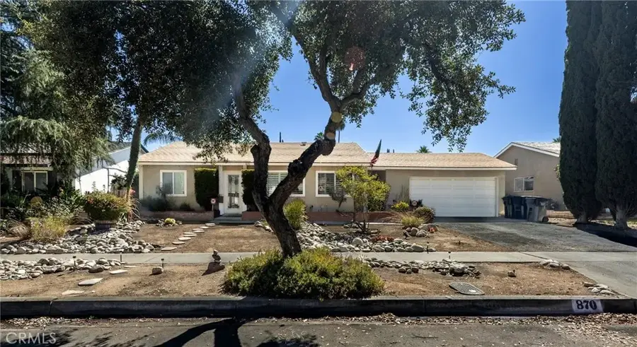 870 Falcon Lane, Redlands, CA 92374 - #2