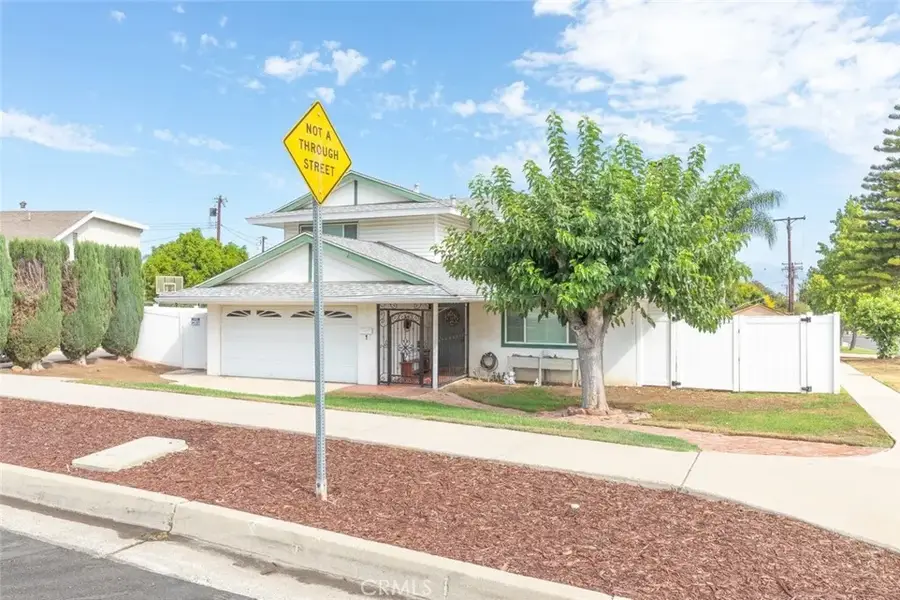 2102 Beatrice Drive, Corona, CA 92879 - Image #3