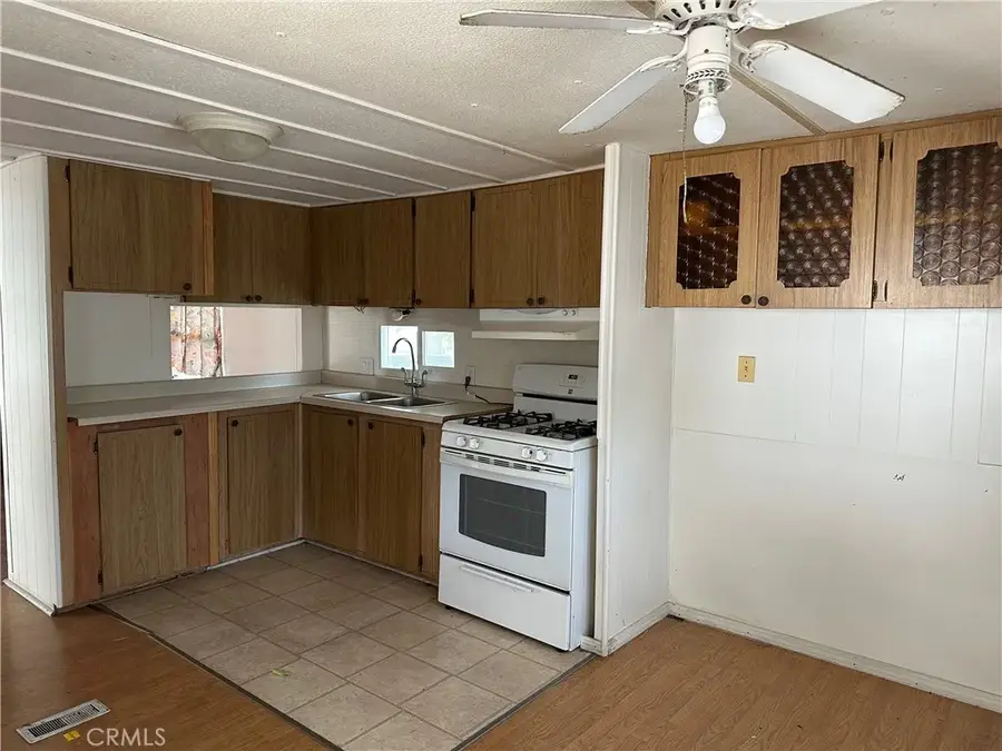 721 N Sunset #64, Banning, CA 92220 - Image #2