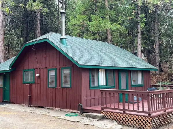 30 Seven Oaks Road, Angelus Oaks, CA 92305