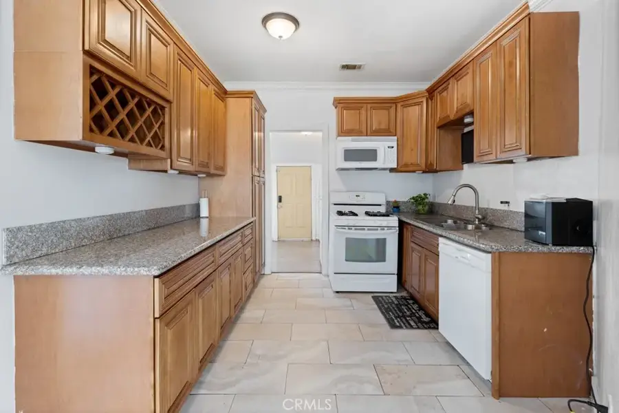 834 Calhoun Street, Redlands, CA 92374 - Image #3