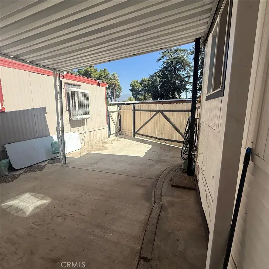 4015 Mountain Dr #24, San Bernardino, CA 92407 - Image #2