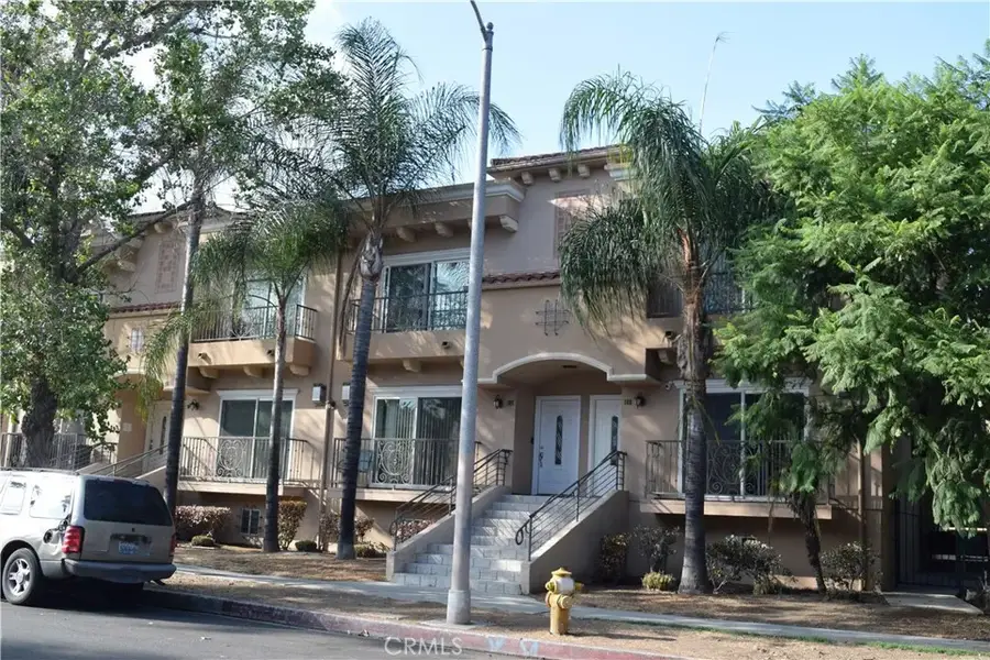 13629 Wyandotte, Van Nuys, CA 91405 - Image #3