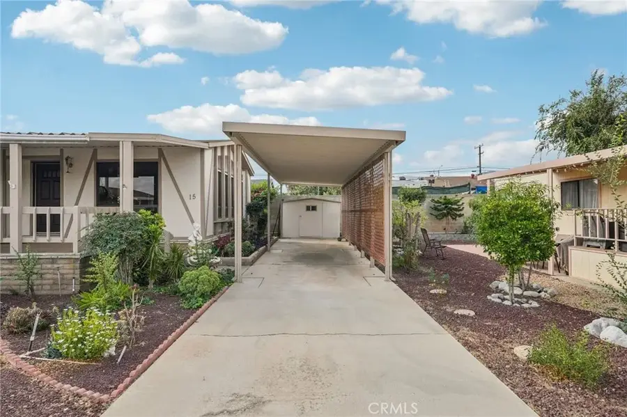 307 S Smith #15, Corona, CA 92882 - Image #3