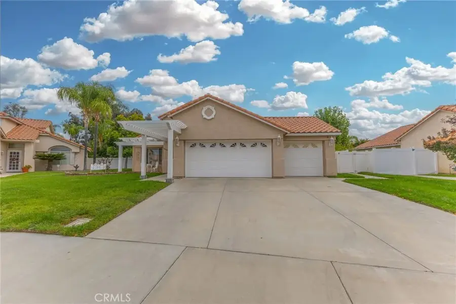 26048 Avenida Hortensia, Hemet, CA 92544 - Image #3