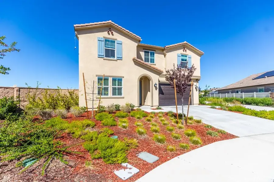 41302 Vintner, Lake Elsinore, CA 92532 - Image #2