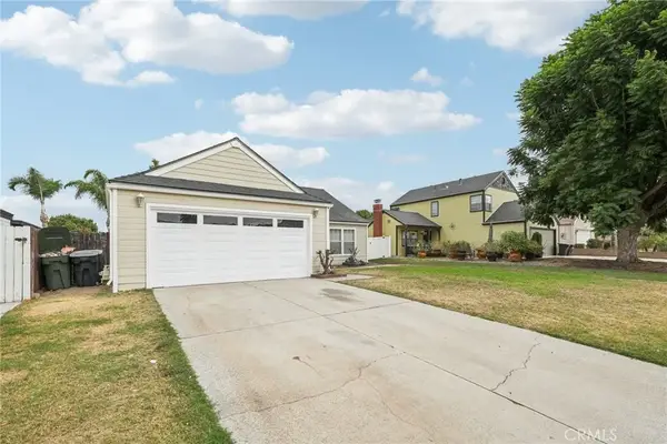 1901 Pepper Tree Drive, Colton, CA 92324