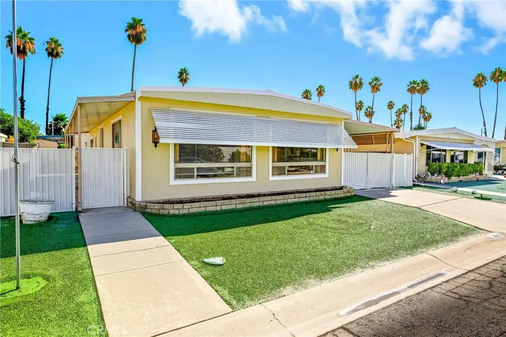 868 Santo Tomas, Hemet, CA 92545 - Image #1