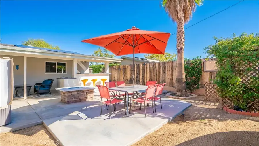 57373 Pueblo, Yucca Valley, CA 92284 - Image #2