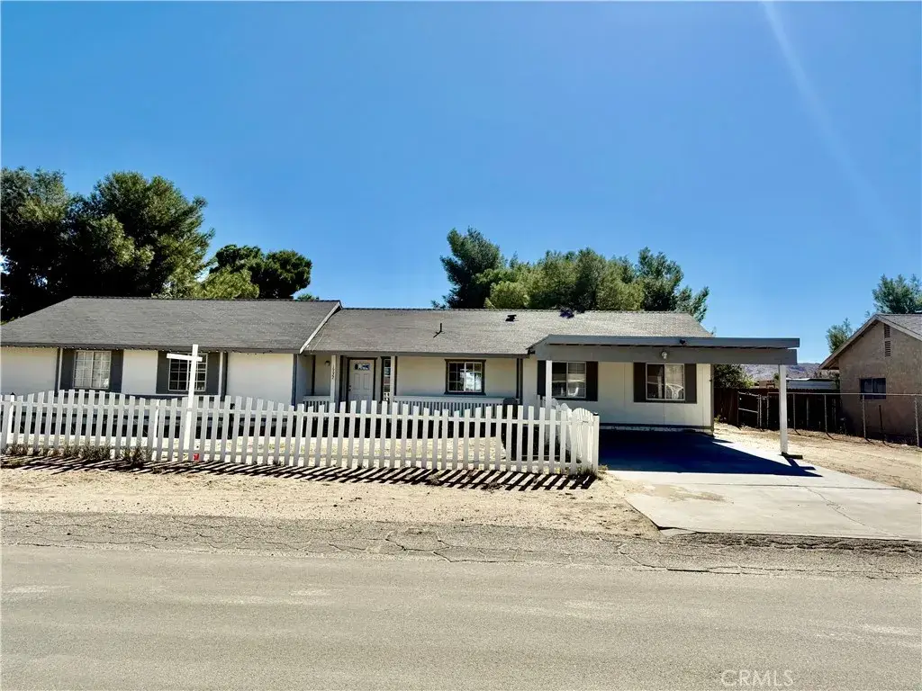 16622 Mossdale, Lancaster, CA 93535 - Image #1