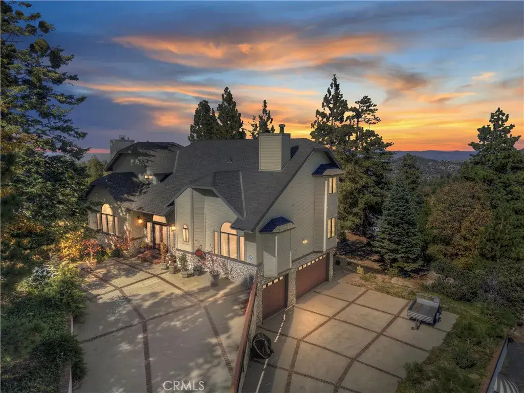 26077 Walnut Hills, Lake Arrowhead, CA 92391 - Image #1