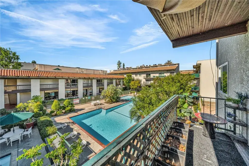 5460 White Oak #K207, Encino, CA 91316 - Image #1