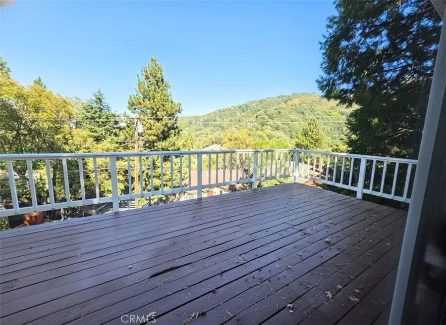 398 Dunant Drive, Crestline, CA 92325 - Image #2