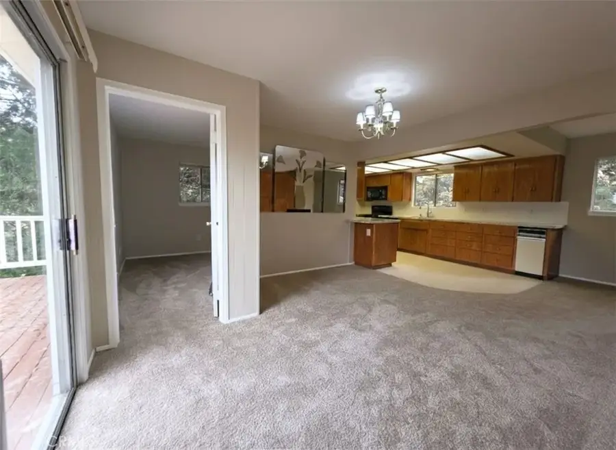 398 Dunant Drive, Crestline, CA 92325 - Image #3