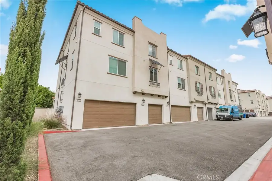 125 Dove Lndg, Covina, CA 91722 - Image #3